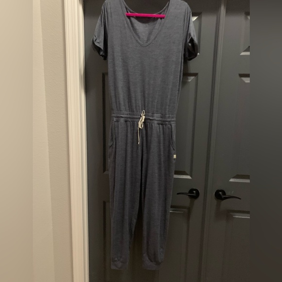 Vuori Jumpsuit - Picture 6 of 6